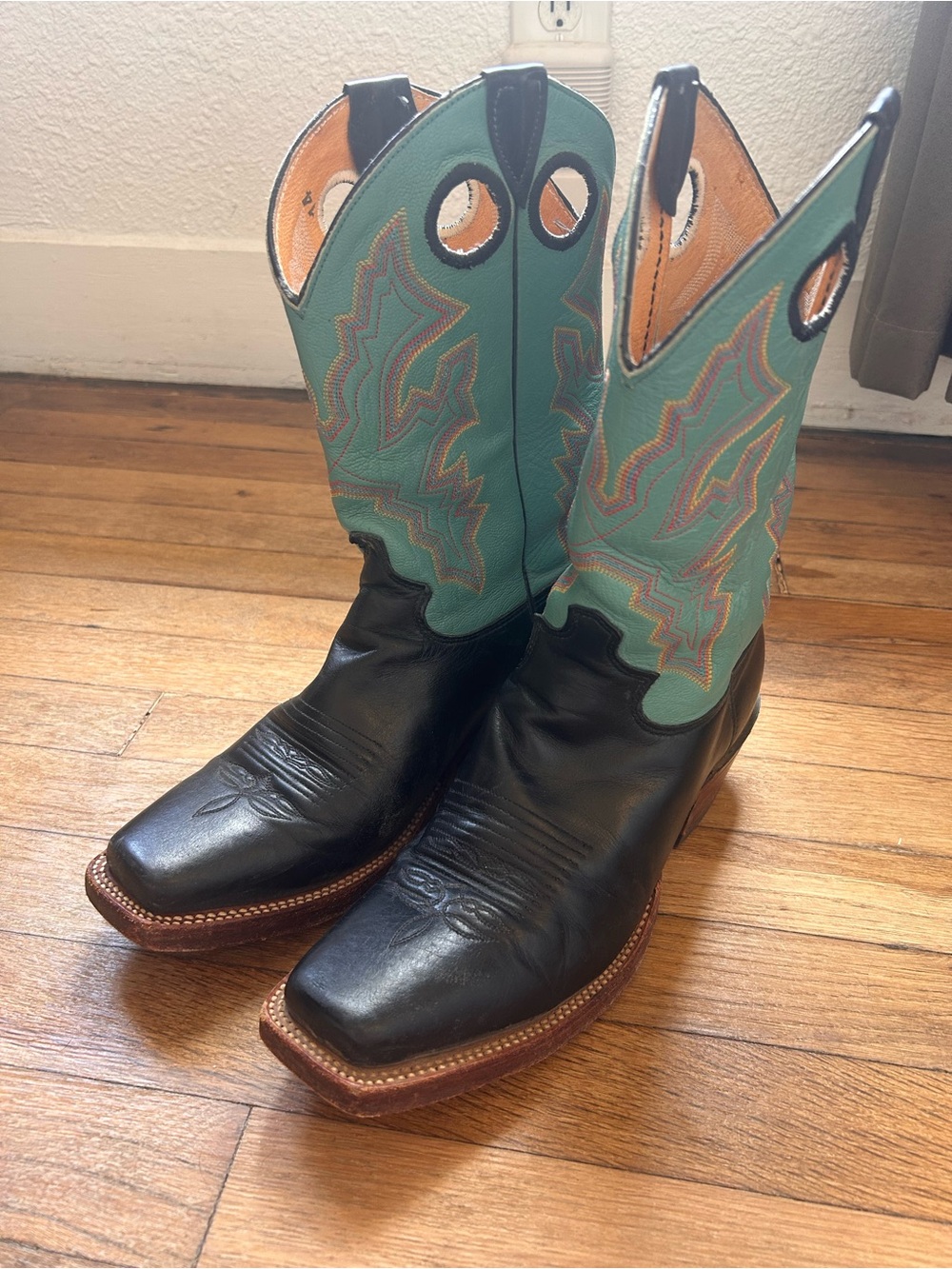 Vintage Men’s Justin Boots